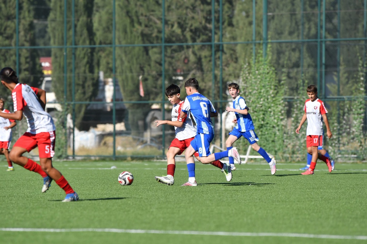 Genç Takımımız Manisa Yıldızspor ile Hazırlık Maçında Karşılaştı - Galeri 4